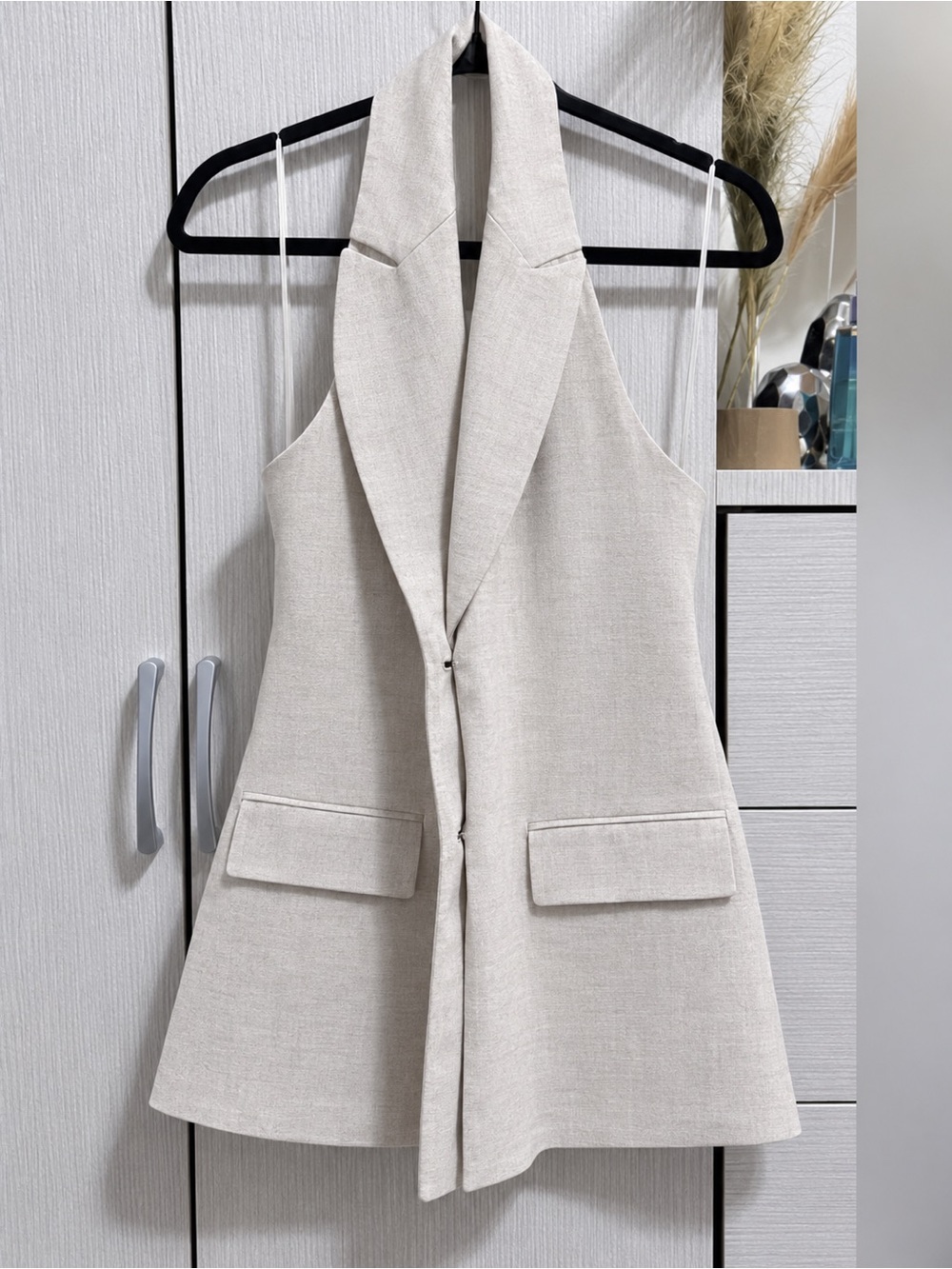Zara Halter Vest - Picture 2 of 4